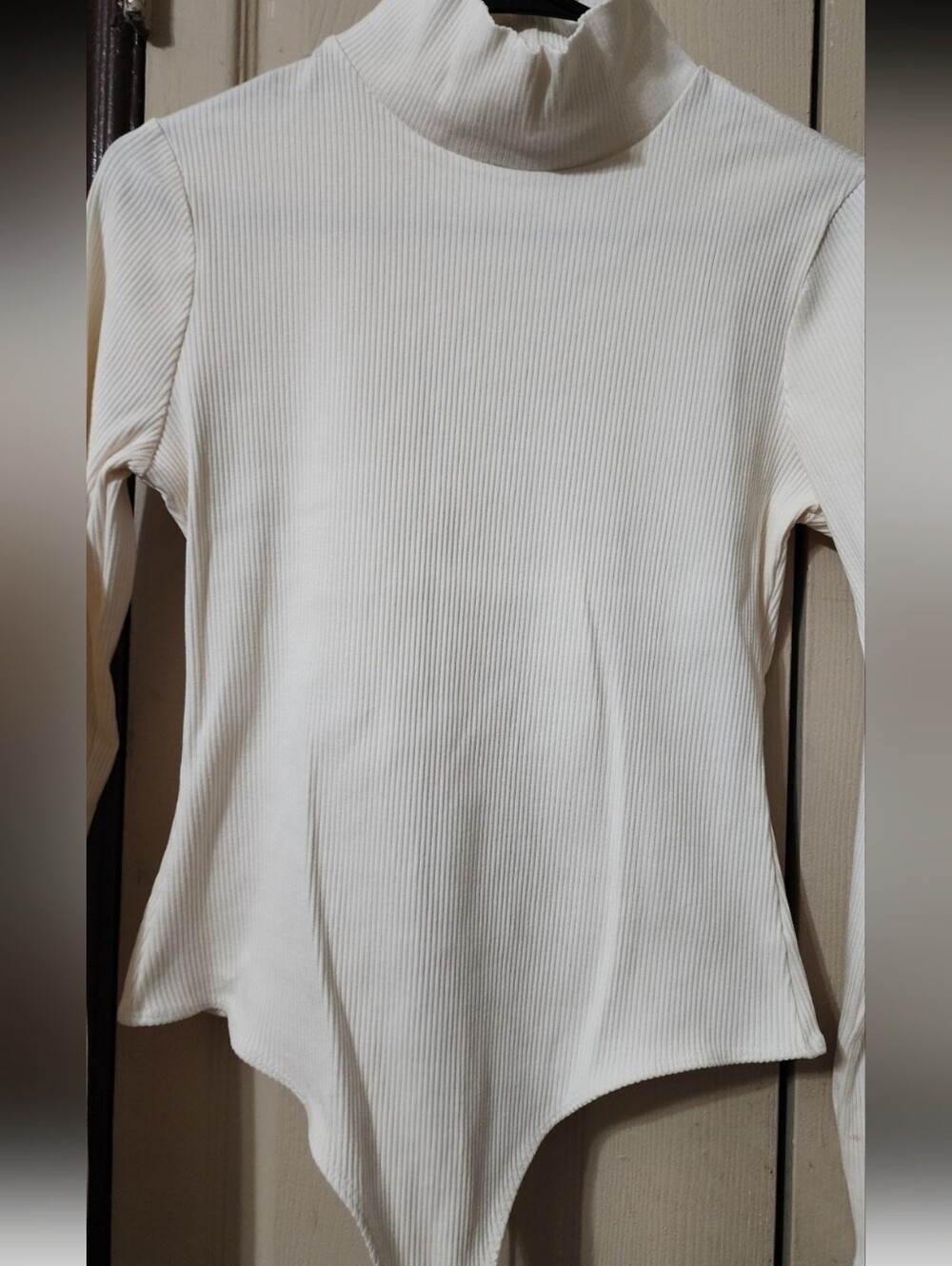 Women's Cream Ribbed Long-Sleeve Mock Neck Top